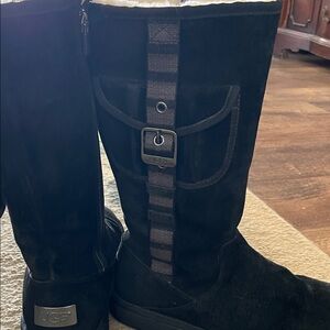 Gently used UGG Black Women’s Suede Boots with Buckle